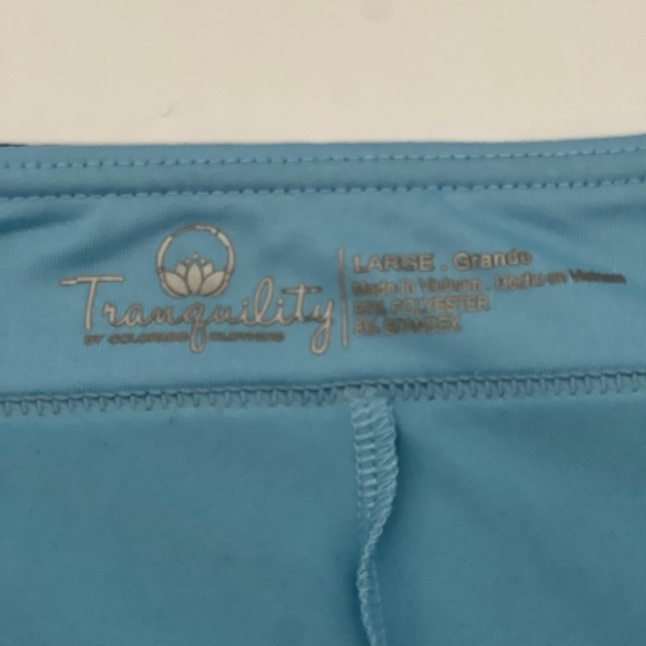 Tranquility by Colorado Clothing Floral Skort Blue size Large Built-In Shorts - Picture 4 of 8